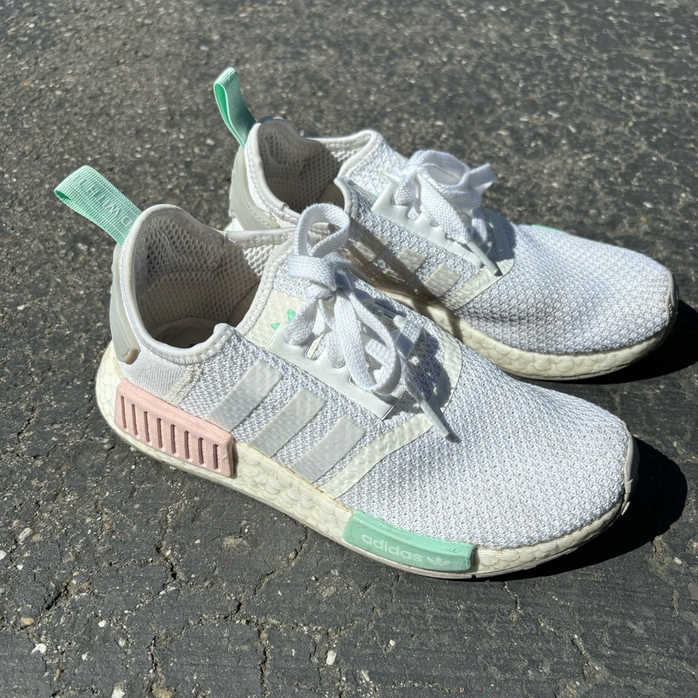 White Adidas NMDs